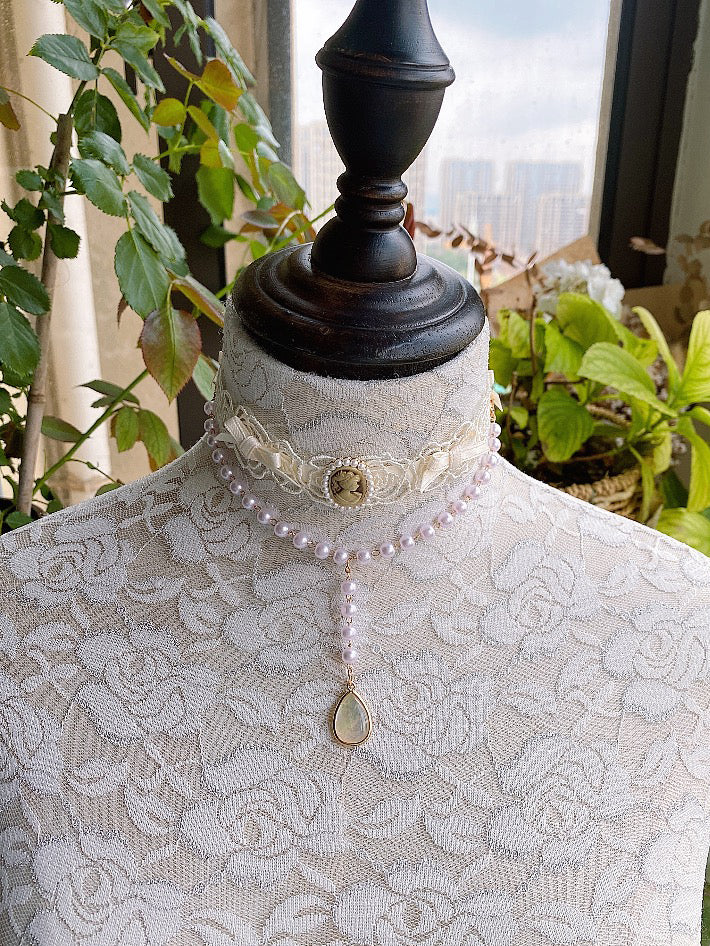 Miss Elson Lace Brooch / Choker / Waistbelt / Hairclip